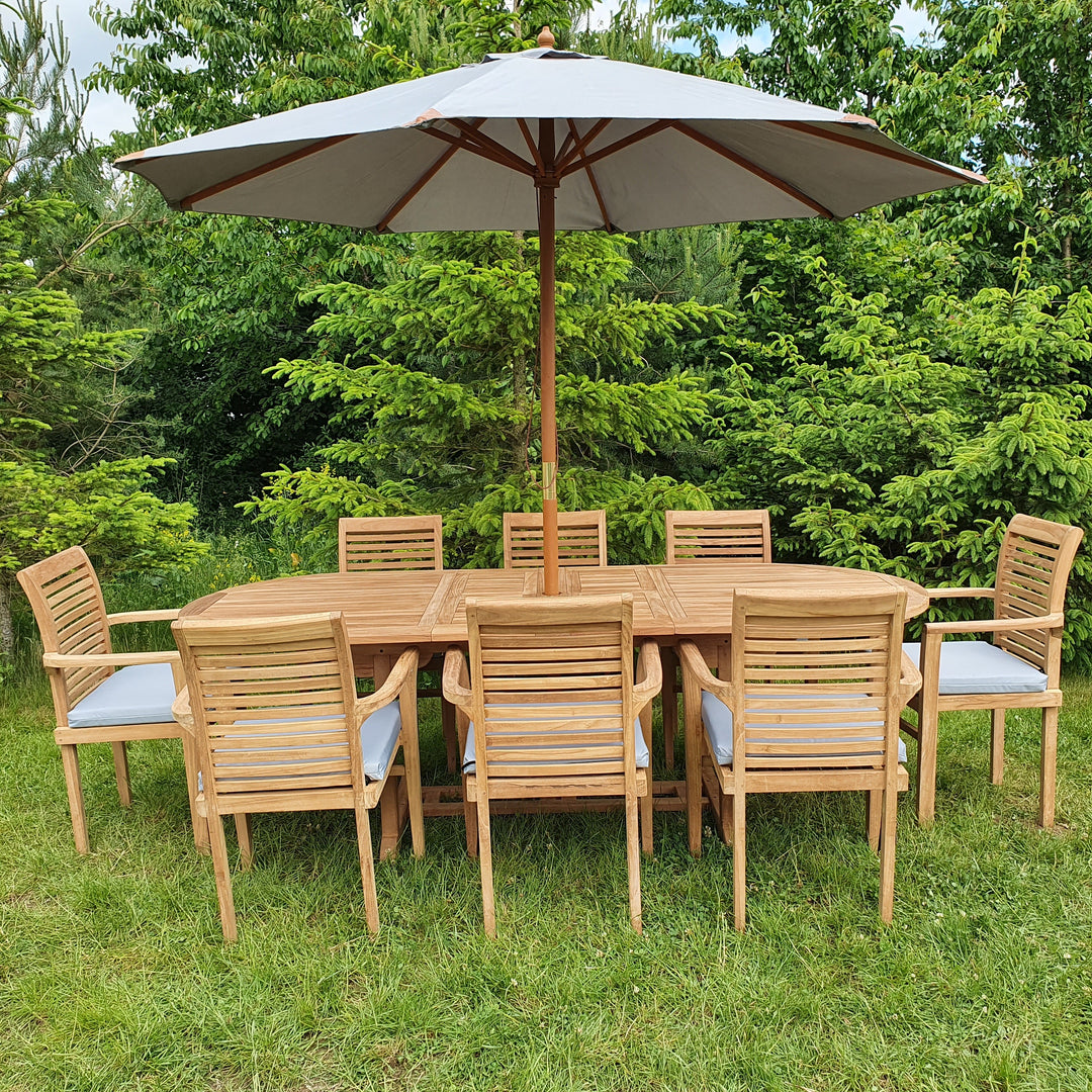 Teak garden furniture is not only beautiful, but it is also durable and resistant to weather conditions, however, teak wood can need some extra care during winter. Here are some great tips on how to make your teak furniture last for years.