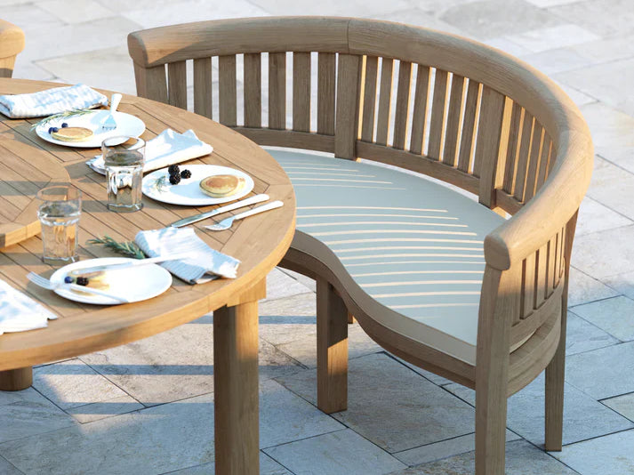 garden party ideas - relaxed summer ideas with teak 